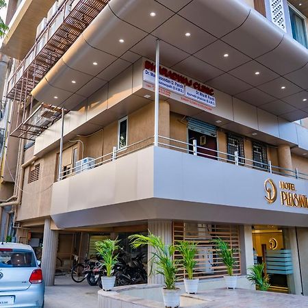Hotel Pleasant Lake Ahmadabad Zewnętrze zdjęcie